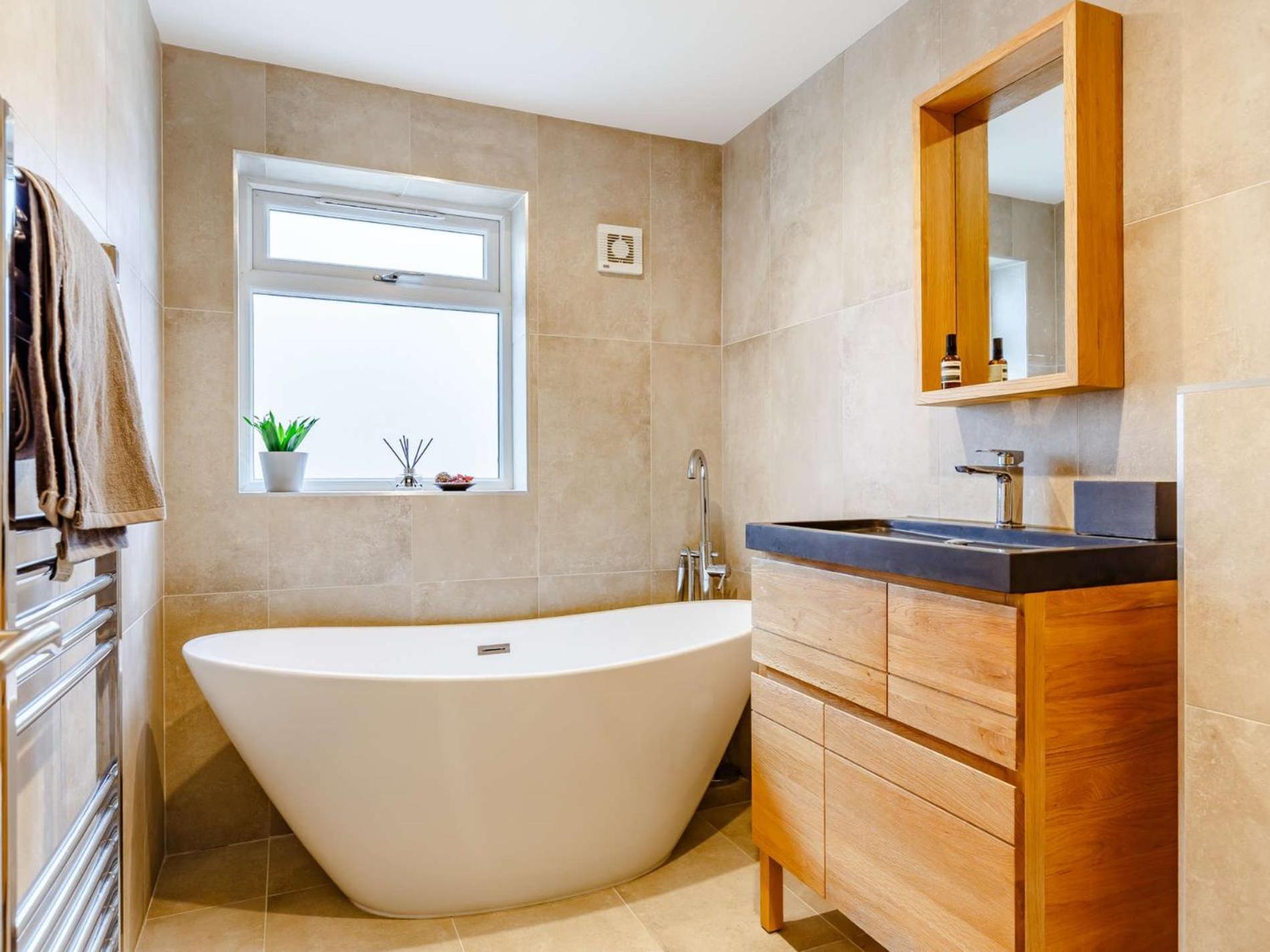 4 Bed In Newquay 83117 Holiday home